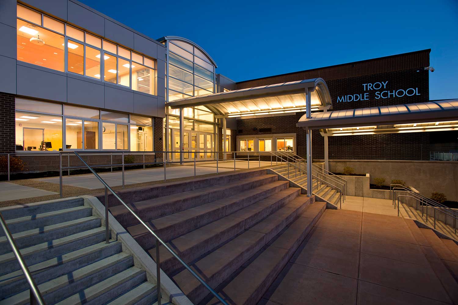 Mosaic architects used natural daylighting in the collaborative school design for the reconstruction of this middle school in Troy, NY.