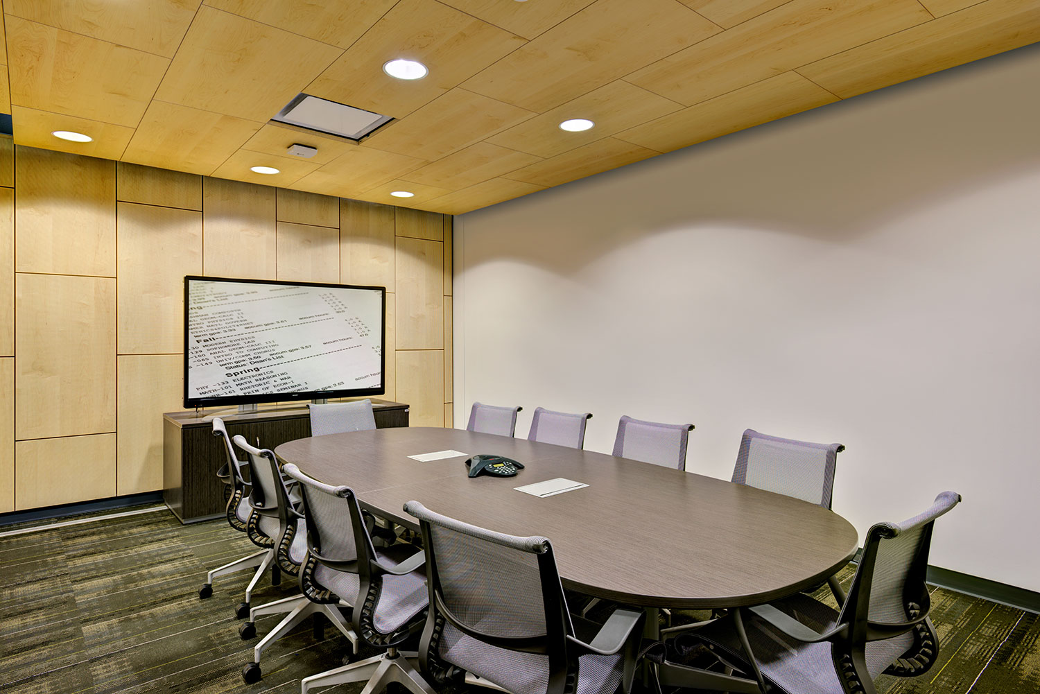Conference room at Mosaic Associates College Science Center design for Hudson Valley Community College in Troy, New York.